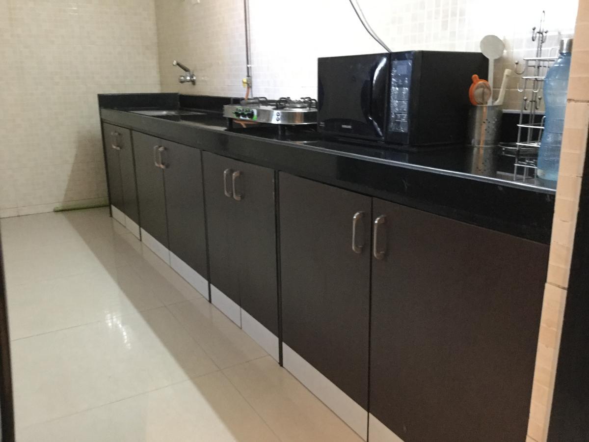 Arista Service Apartments Мумбаи Экстерьер фото
